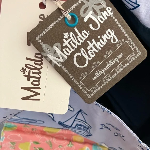 Matilda Jane Fuller’s Landing Messenger Bag - Picture 5 of 7